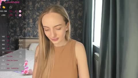 Snapshot of a_delina chatting on 05/11/26, 09:26 Adelina online show from 05/11/26, 09:26