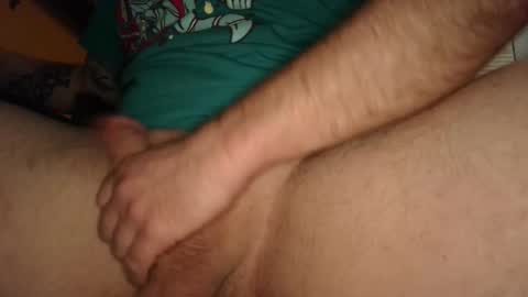 Snapshot of a_dickens_cider chatting on 10/31/25, 03:18 dickens cider online show from 10/31/25, 03:18