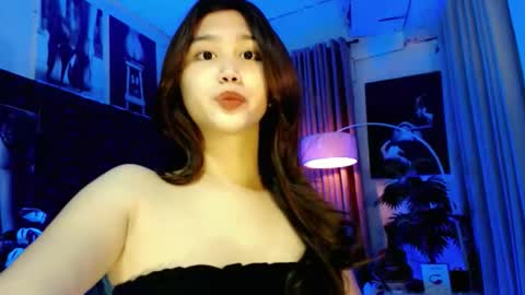 Lovely Yana  online show from 11/16/25, 06:19