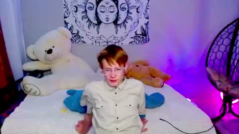 Kris Michael online show from 07/28/26, 07:39
