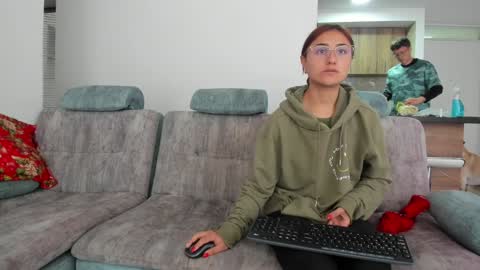 A Sexy Couple online show from 12/09/24, 08:44