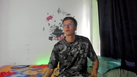 A Sexy Couple online show from 12/30/24, 12:42