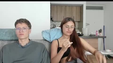 A Sexy Couple online show from 02/17/25, 06:04