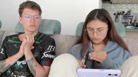 A Sexy Couple online show from 03/07/25, 07:49