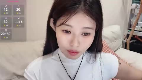 Snapshot of a_sweet_168_m chatting on 09/27/25, 10:42 a_sweet_168_m online show from 09/27/25, 10:42