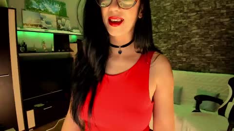 Snapshot of a_whole_goddess chatting on 02/20/25, 09:53 Amy online show from 02/20/25, 09:53