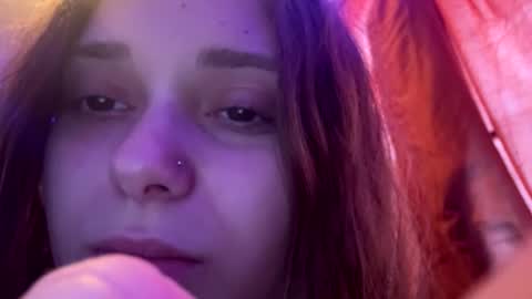 aa_xys1 online show from 09/24/25, 12:19