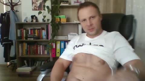 Long distance cumshot online show from 02/04/25, 12:44