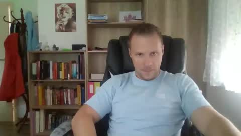 Long distance cumshot online show from 09/16/25, 08:15