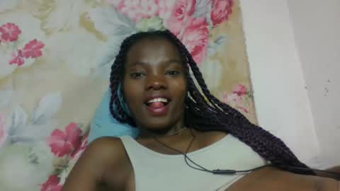 Snapshot of aadienne chatting on 04/30/26, 06:25 aadienne online show from 04/30/26, 06:25