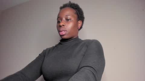 Snapshot of aafricaaa chatting on 01/02/25, 02:46 Sara online show from 01/02/25, 02:46