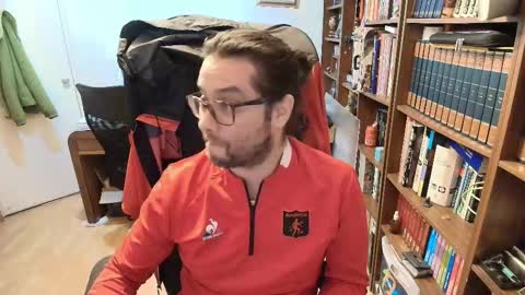 aalejandroov online show from 01/15/26, 08:08