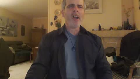 Aalex1717 online show from 01/28/25, 06:49