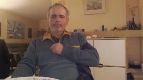 Aalex1717 online show from 02/28/25, 07:46