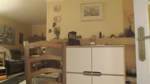 Aalex1717 online show from 03/08/25, 12:00