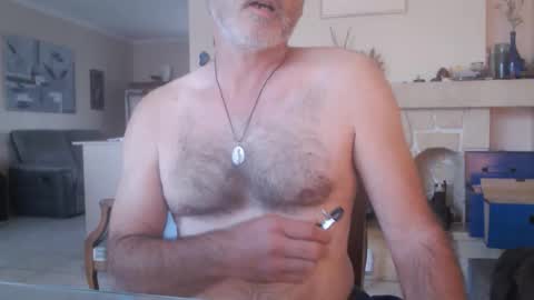 Aalex1717 online show from 09/18/25, 05:53