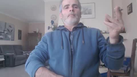 Aalex1717 online show from 12/21/25, 01:40