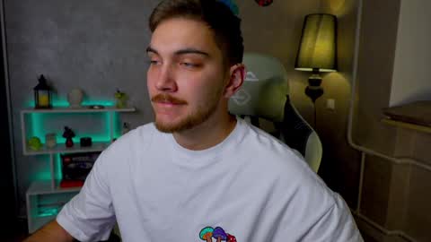 Alex online show from 12/30/24, 01:14