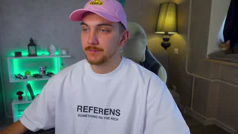 Alex online show from 02/04/25, 08:02