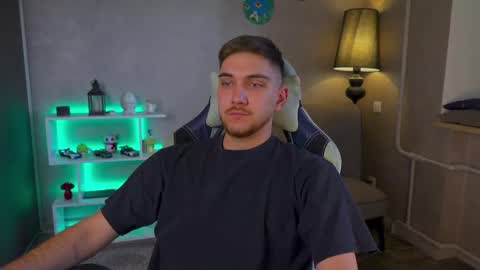 Alex online show from 02/15/25, 06:55