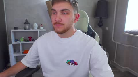 Alex online show from 03/09/25, 05:11