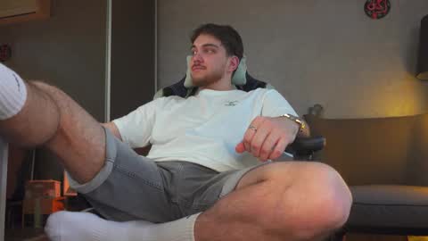 Alex online show from 10/16/25, 07:31