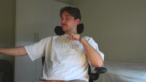 Alex online show from 04/16/26, 04:08