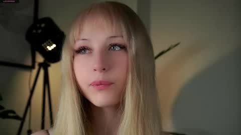 Amy online show from 11/29/25, 03:04