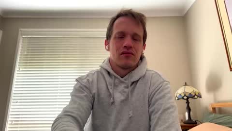 Snapshot of aanal341330 chatting on 09/22/25, 12:56 Kris online show from 09/22/25, 12:56