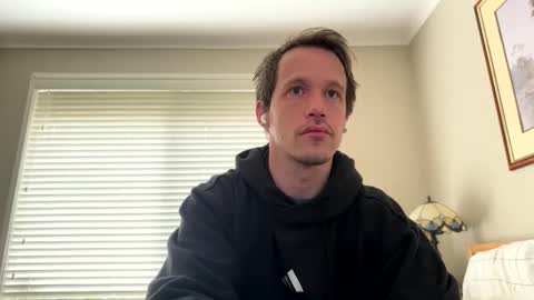 Snapshot of aanal341330 chatting on 10/11/25, 09:57 Kris online show from 10/11/25, 09:57