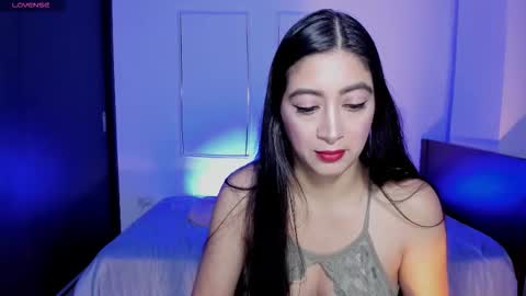 andrea online show from 03/25/26, 02:17