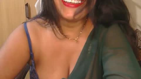 aaradhya_sexy_88 online show from 10/08/25, 11:30