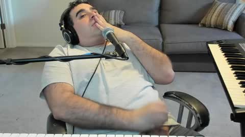 Aaron online show from 05/25/26, 10:38
