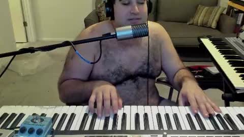 Snapshot of aaroleplayer chatting on 07/14/26, 02:05 Aaron online show from 07/14/26, 02:05