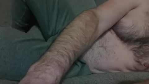 Snapshot of aaron082 chatting on 03/11/25, 11:23 aaron082 online show from 03/11/25, 11:23