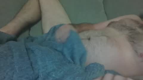 Snapshot of aaron082 chatting on 10/19/25, 08:59 aaron082 online show from 10/19/25, 08:59