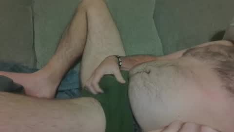 Snapshot of aaron082 chatting on 11/05/25, 10:48 aaron082 online show from 11/05/25, 10:48