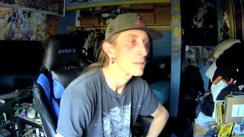 Snapshot of aaron111dub chatting on 07/10/26, 02:38 NorCalLongSlong online show from 07/10/26, 02:38