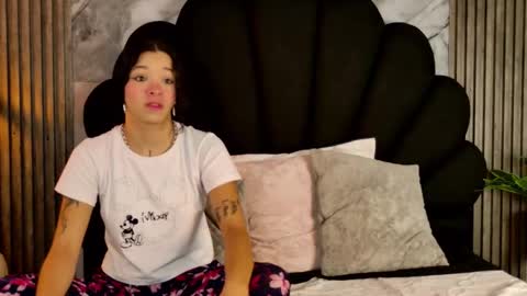 aaron_and_alahya online show from 12/14/25, 02:17