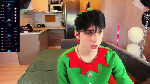 Aaron Bang online show from 12/25/24, 11:20