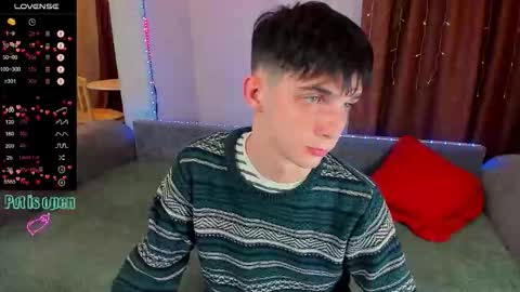 Aaron Bang online show from 10/27/25, 12:26