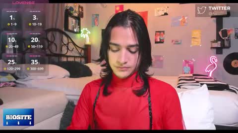 Aaron  online show from 11/02/25, 10:34