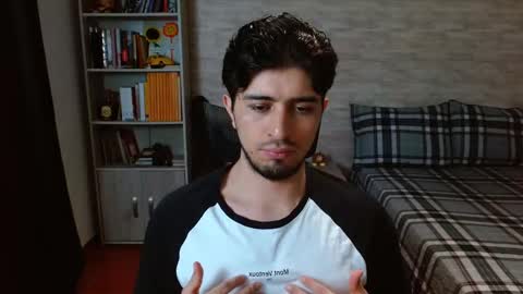 Aaron online show from 02/04/26, 07:09