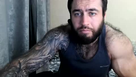 Snapshot of aaron_royal chatting on 06/07/26, 04:44 Davin tayl online show from 06/07/26, 04:44