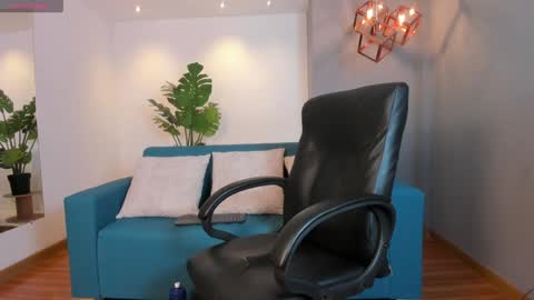 Aaron online show from 12/18/24, 07:41