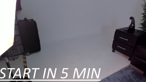 Aaron online show from 12/31/24, 11:20