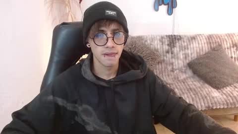 Aaron online show from 02/07/26, 11:14