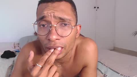 Heyy my name is Aaron online show from 02/26/25, 04:56