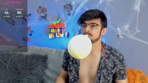 aaronfuentes7 online show from 10/15/25, 07:03