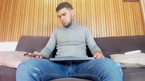 ig aaron hunter123 online show from 03/23/26, 02:10